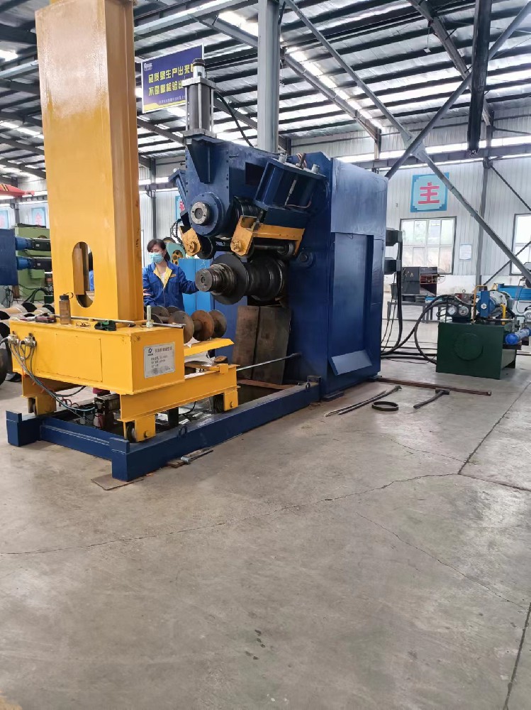 工程輪輞滾型機(jī)